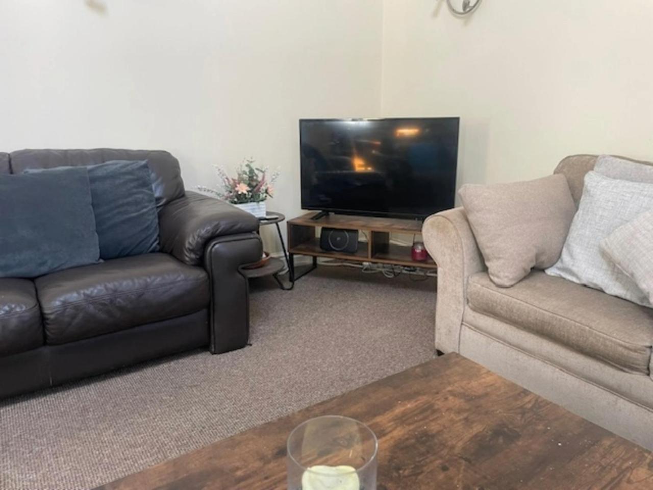 St Annes Apartment 4 - Sleeps 6 - Free Parking Lytham St Annes Exterior foto